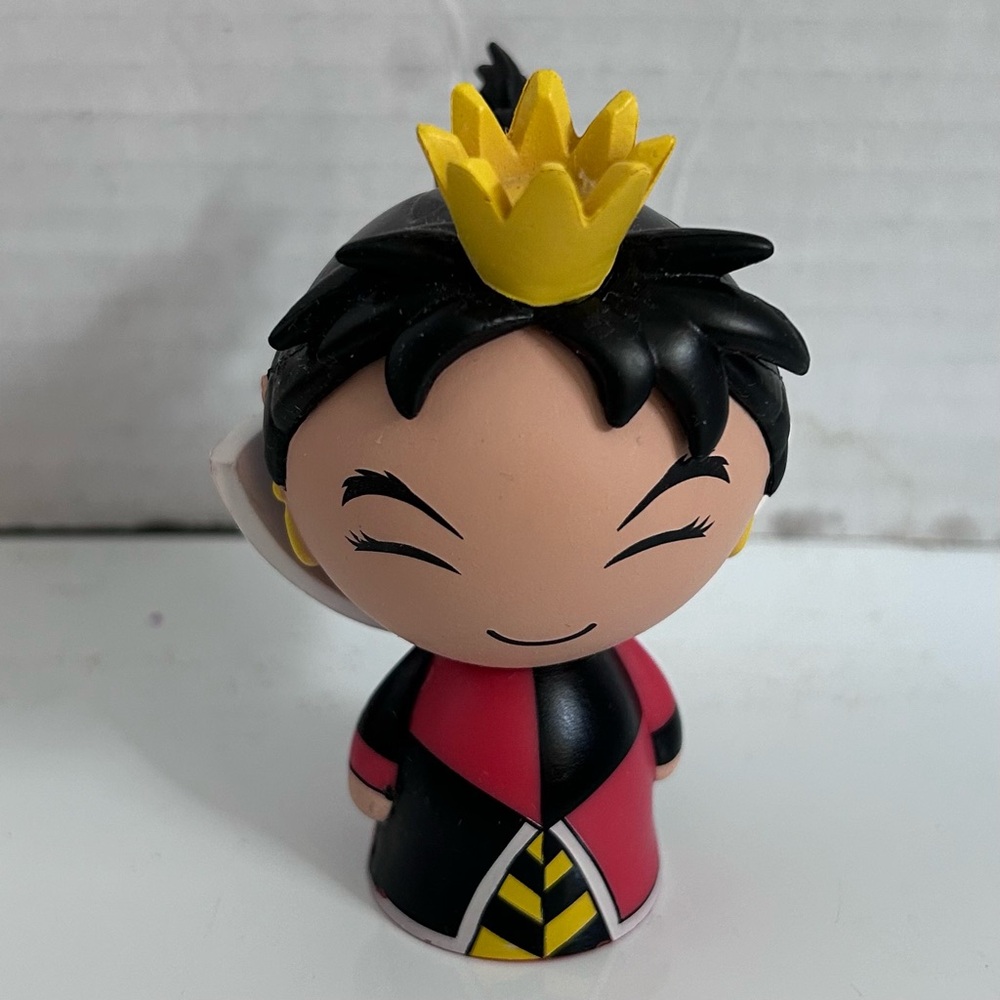 FUNKO DORBZ: Queen of Hearts of Alice in the Wonderland